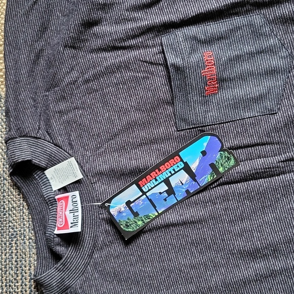 RARE 90s Marlboro Tee NWT L/XL - Picture 2 of 5